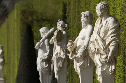 sculptures at versailles gardens