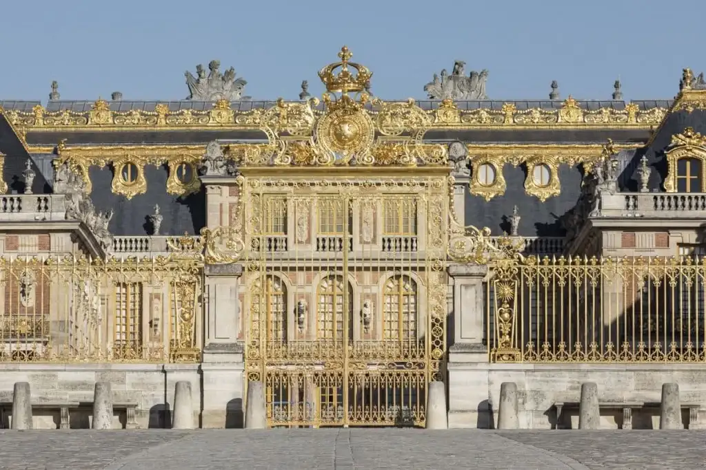 Versailles entrance door